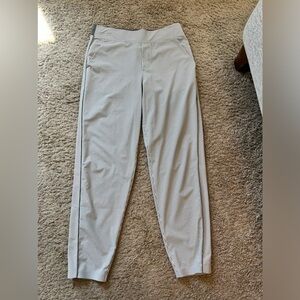 Athleta size 8 Brooklyn textured ankle pants